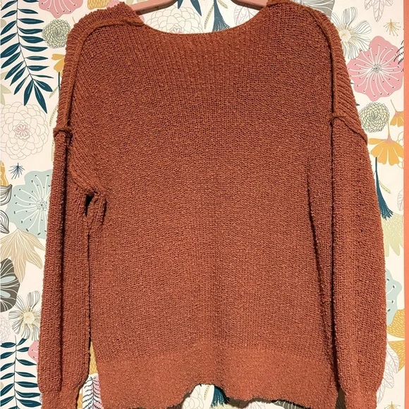 Rachel Zoe Rust V-Neck Sweater - Picture 2 of 3
